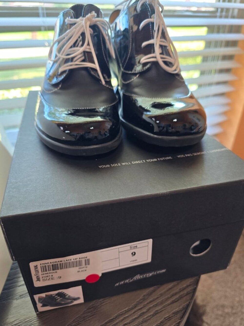 John Fluevog Black Enneagram Generous Size 9 Excellent Condition - Picture 8 of 8